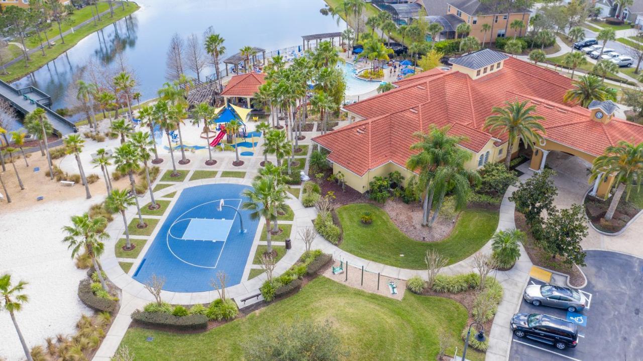 Disney Dream With Hot Tub, Pool, Xbox, Games Room, Lakeview, 10 Min To Disney, Clubhouse Kissimmee Exterior foto